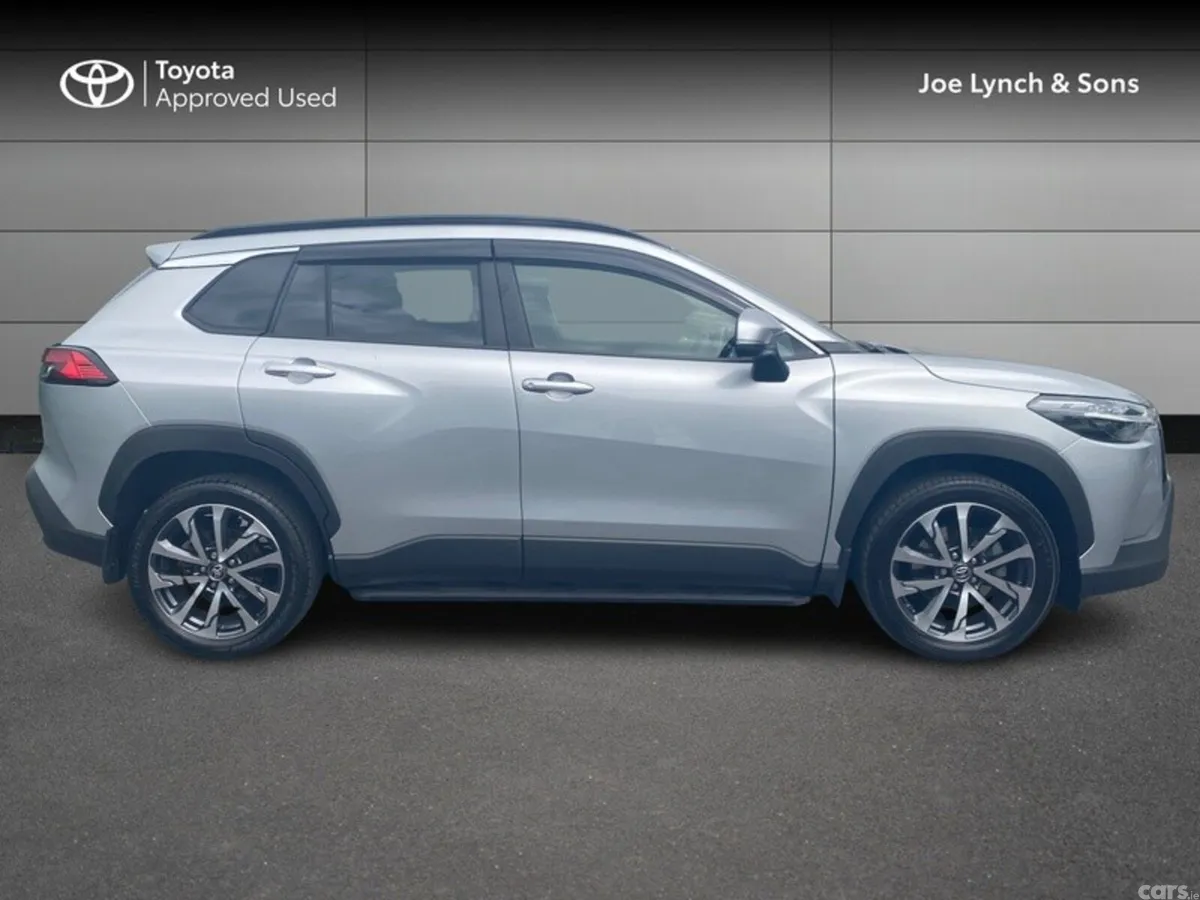 Toyota Corolla Cross Hatchback, Petrol Hybrid, 2024, Silver