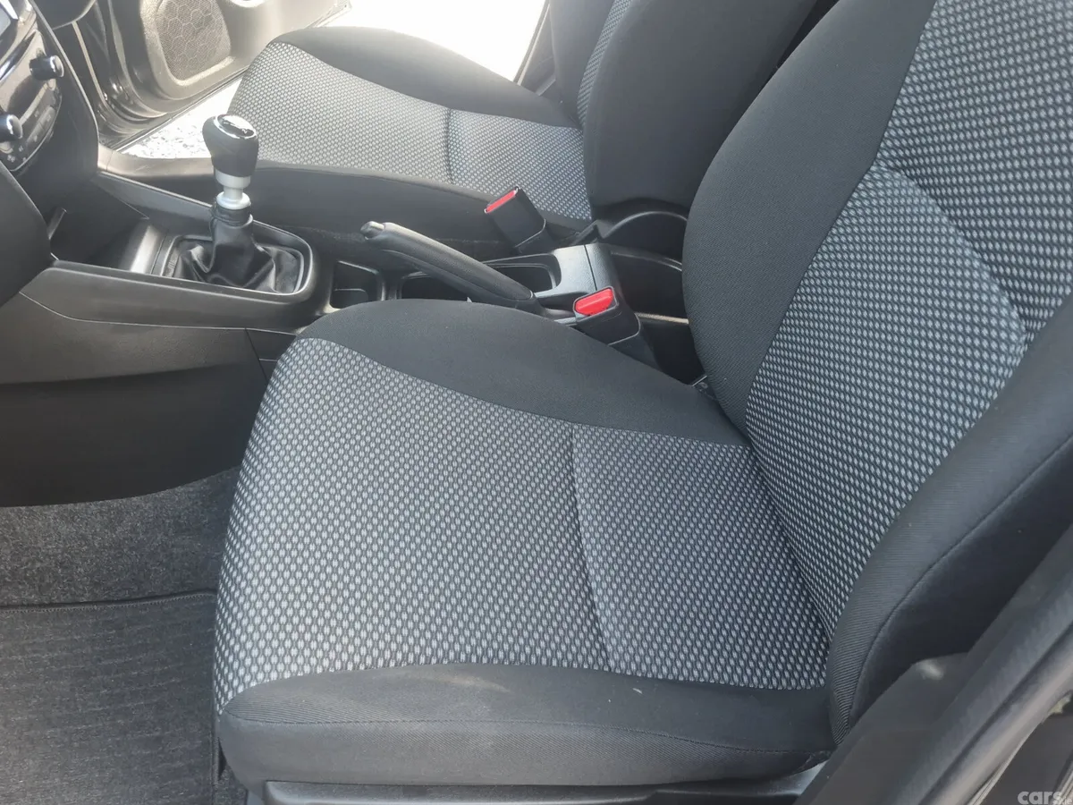 Suzuki Vitara SUV, Petrol Hybrid, 2023, Black