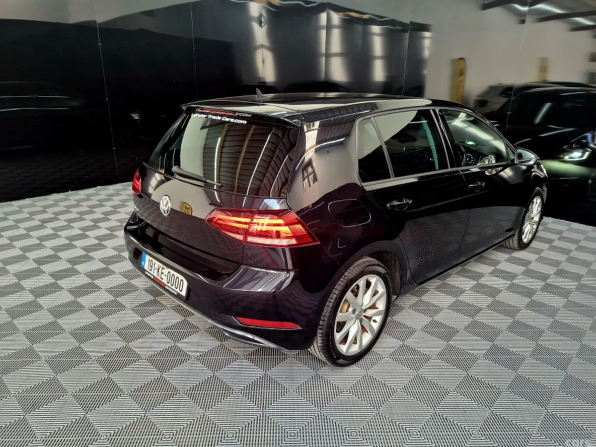 Volkswagen Golf Hatchback, Petrol, 2019, Black