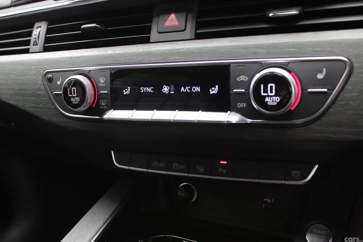 Audi A4 Estate, Petrol, 2023, White