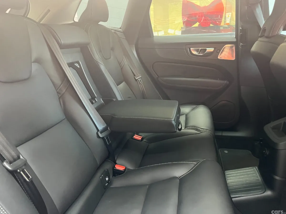 Volvo XC60 SUV, Petrol Plug-in Hybrid, 2024, Red