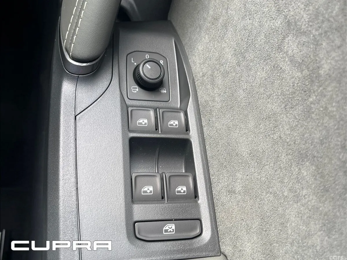 Cupra Leon Hatchback, Diesel, 2027, Black
