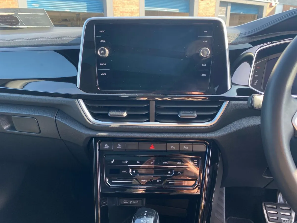 Volkswagen T-Roc ***DEPOSIT TAKEN***1.5 TSI R-Line, Blackrock