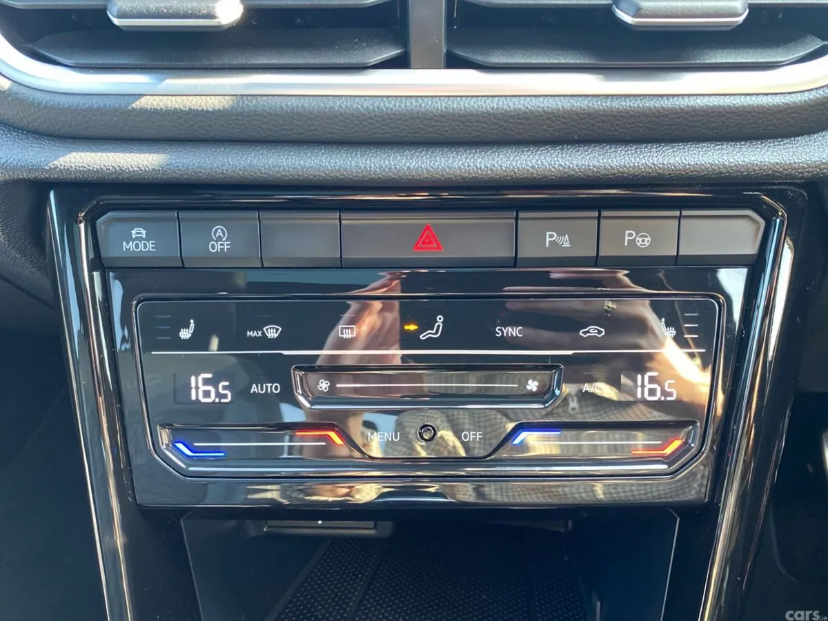 Volkswagen T-Roc ***DEPOSIT TAKEN***1.5 TSI R-Line, Blackrock