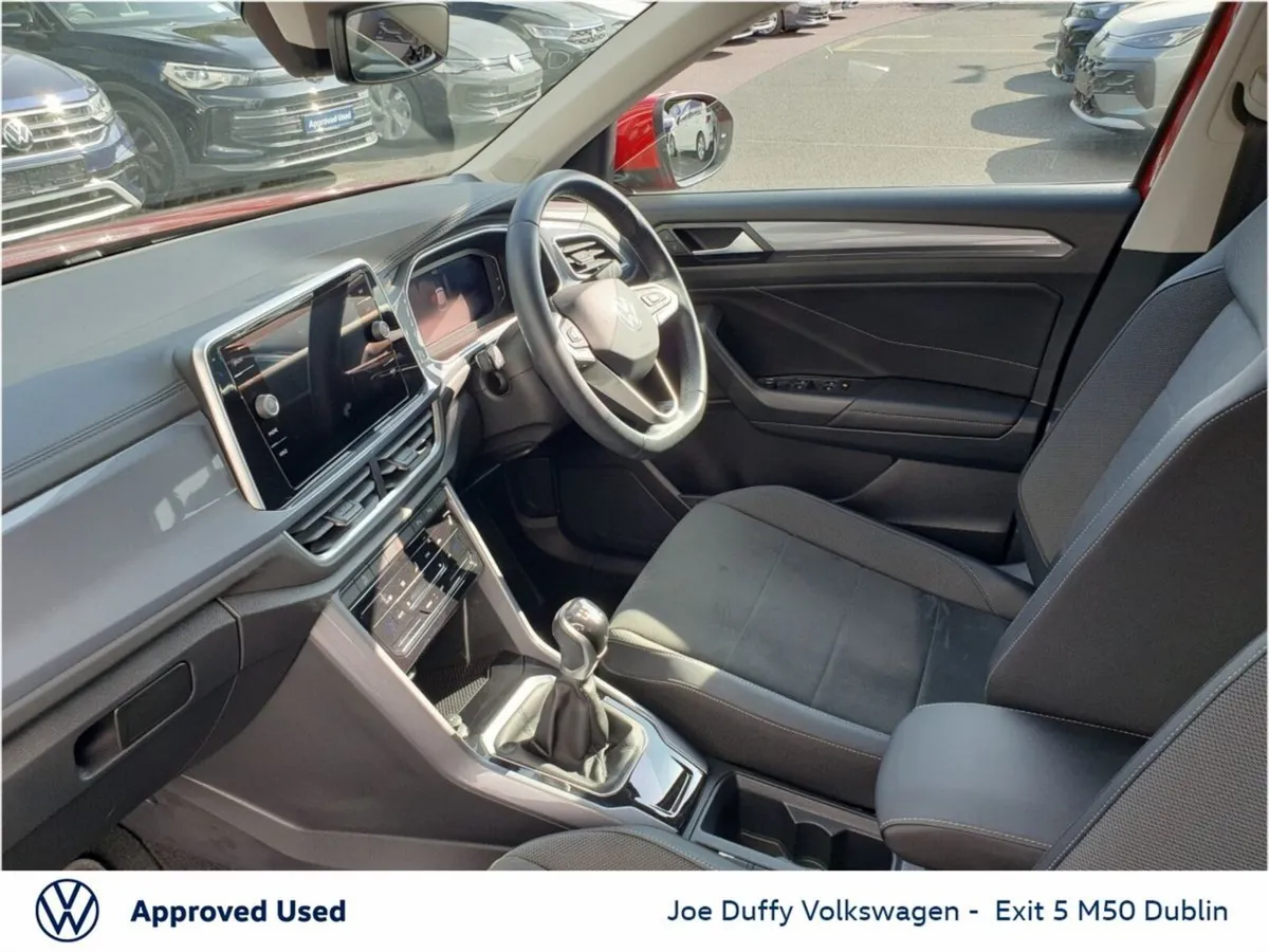 Volkswagen T-Roc SUV, Petrol, 2023, Red