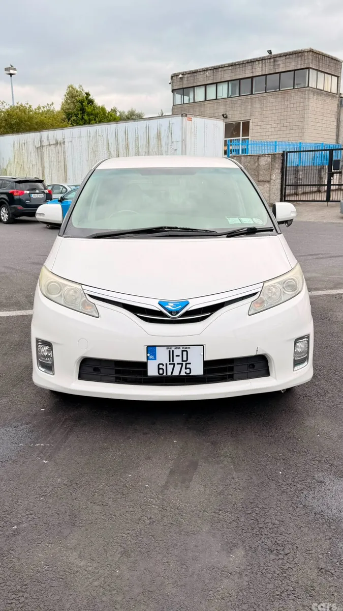 Toyota Estima MPV, Petrol Hybrid, 2011, White