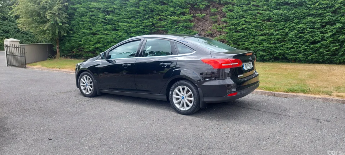 Ford Focus Saloon, Diesel, 2016, Black