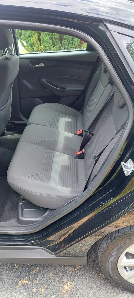 Ford Focus Saloon, Diesel, 2016, Black