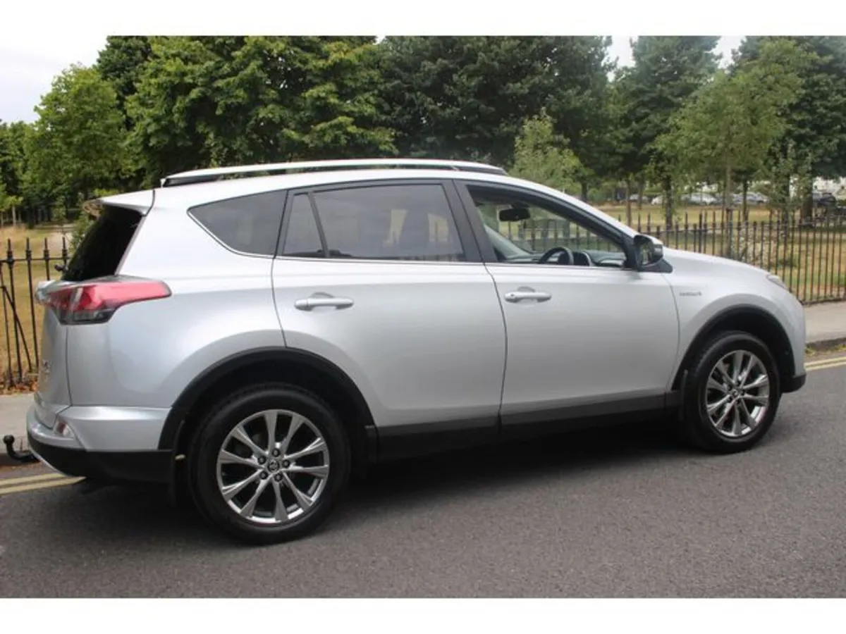 Toyota RAV4 Estate, Petrol Hybrid, 2016, Silver