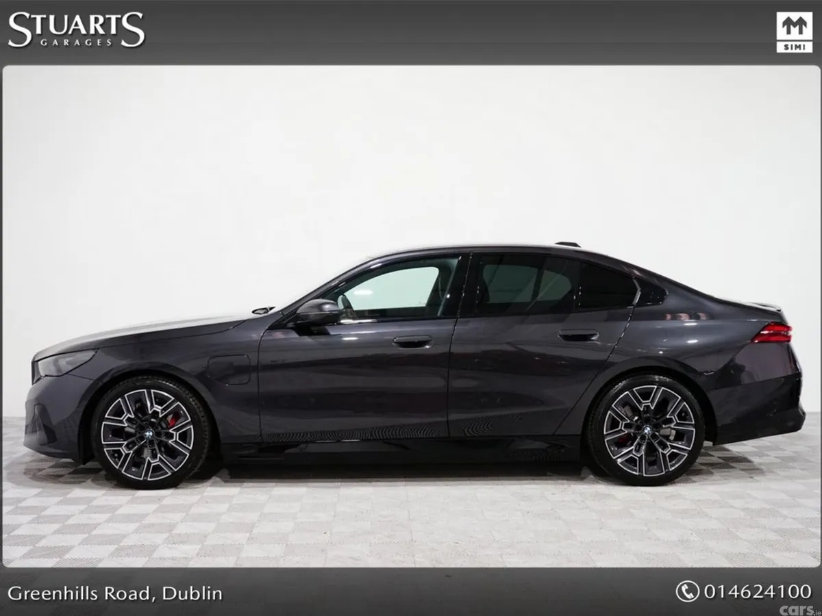 BMW 5-Series Saloon, Petrol Plug-in Hybrid, 2026, Grey