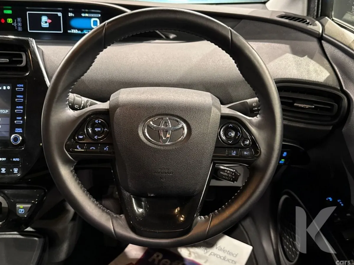 Toyota Prius Hatchback, Petrol Hybrid, 2022, Blue