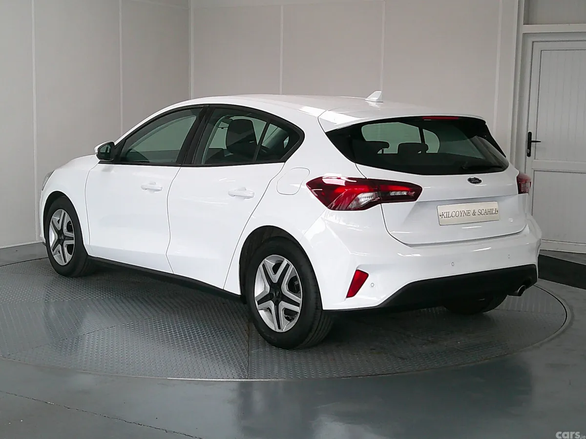 Ford Focus Hatchback, Diesel, 2022, White