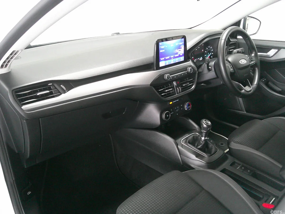 Ford Focus Hatchback, Diesel, 2022, White