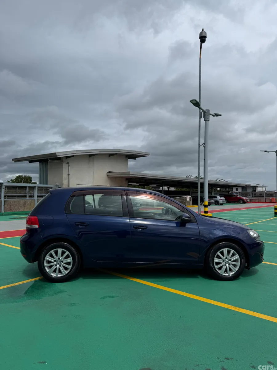 Volkswagen Golf Hatchback, Petrol, 2012, Blue
