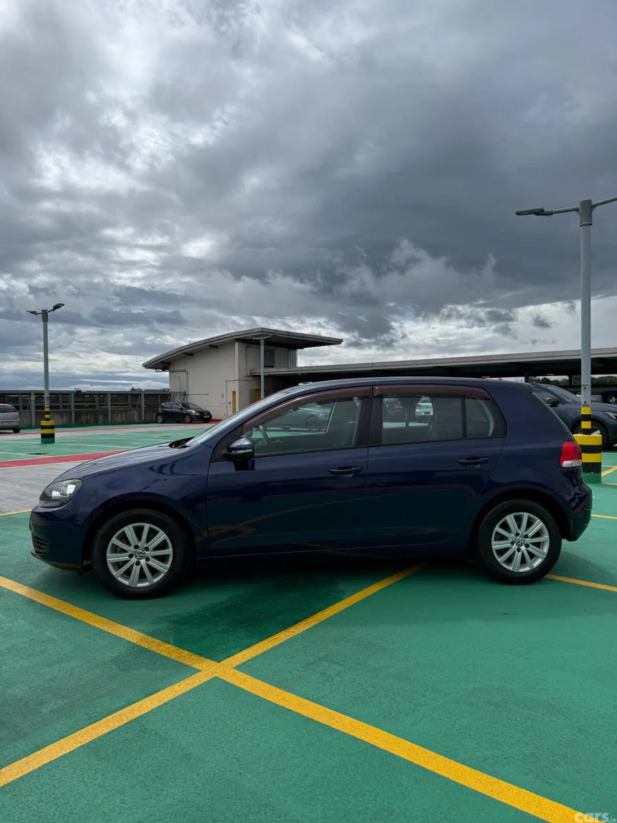 Volkswagen Golf Hatchback, Petrol, 2012, Blue