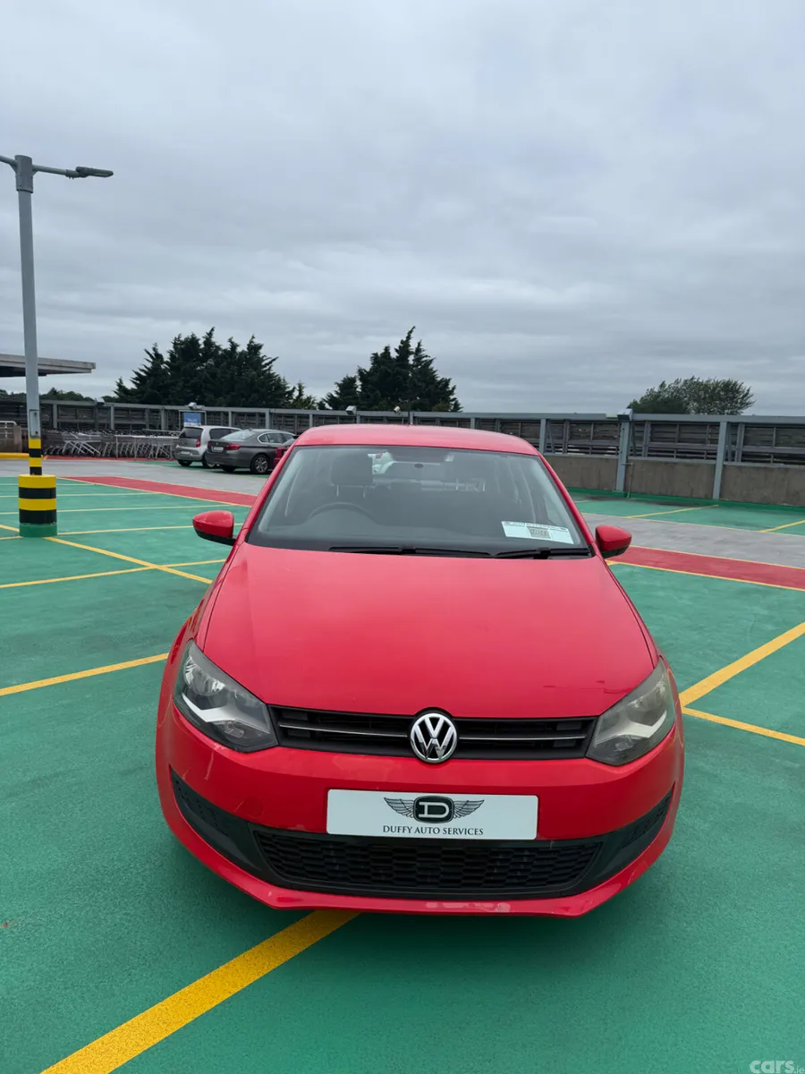 Volkswagen Golf Hatchback, Petrol, 2011, Red