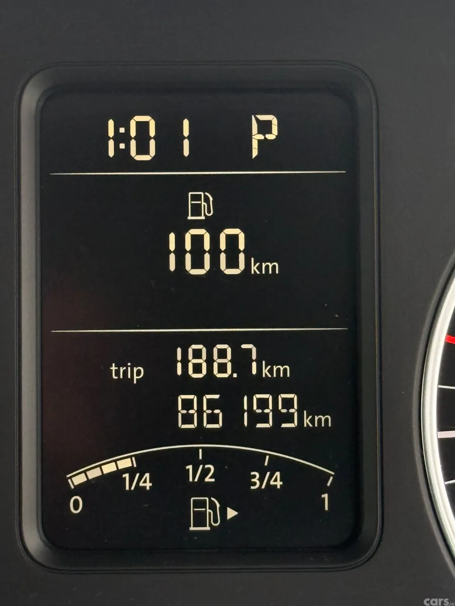 Volkswagen Golf Hatchback, Petrol, 2011, Red