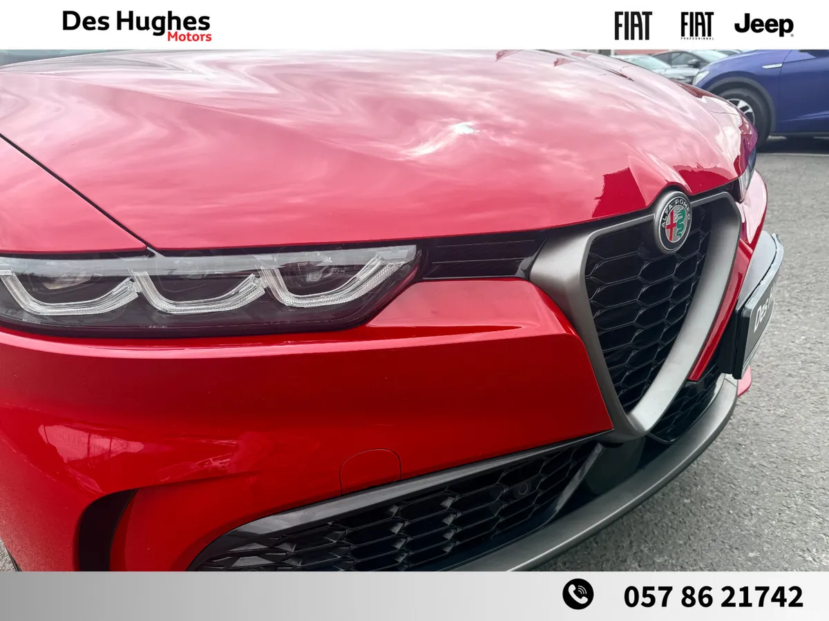 Alfa Romeo Tonale SUV, Petrol Plug-in Hybrid, 2023, Red