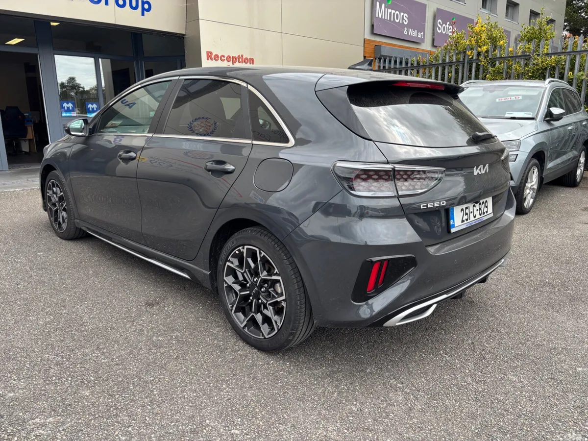Kia Ceed Hatchback, Petrol, 2025, Grey