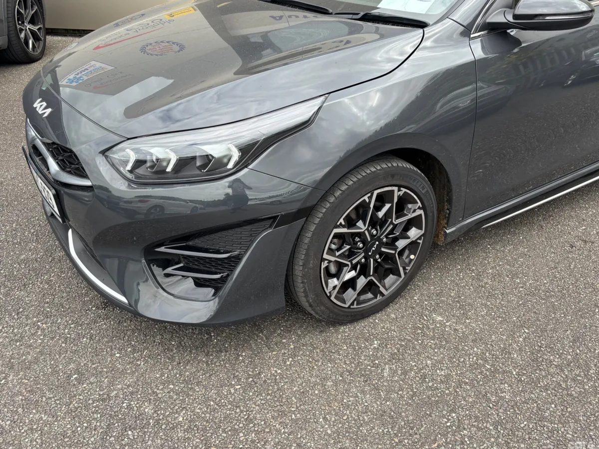 Kia Ceed Hatchback, Petrol, 2025, Grey