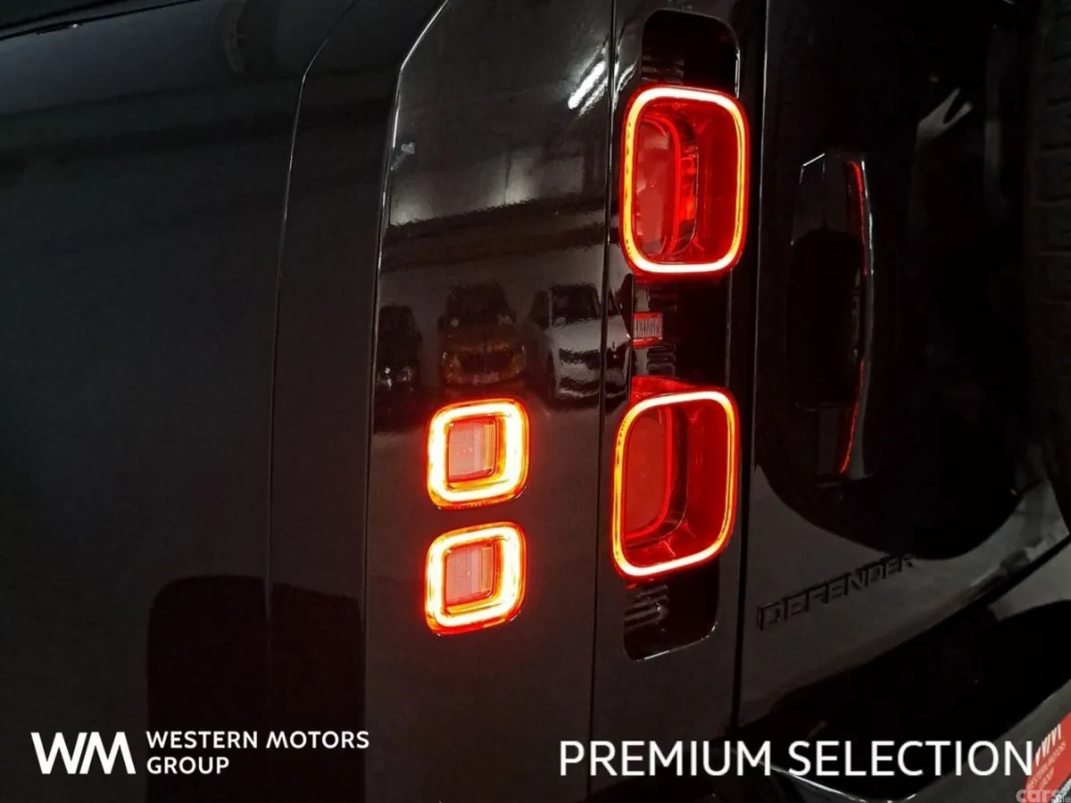 Land Rover Defender SUV, Petrol Plug-in Hybrid, 2023, Black