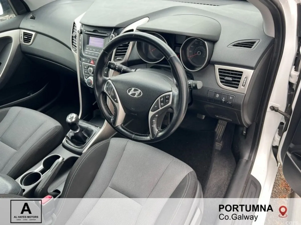 Hyundai i30 Hatchback, Diesel, 2016, White