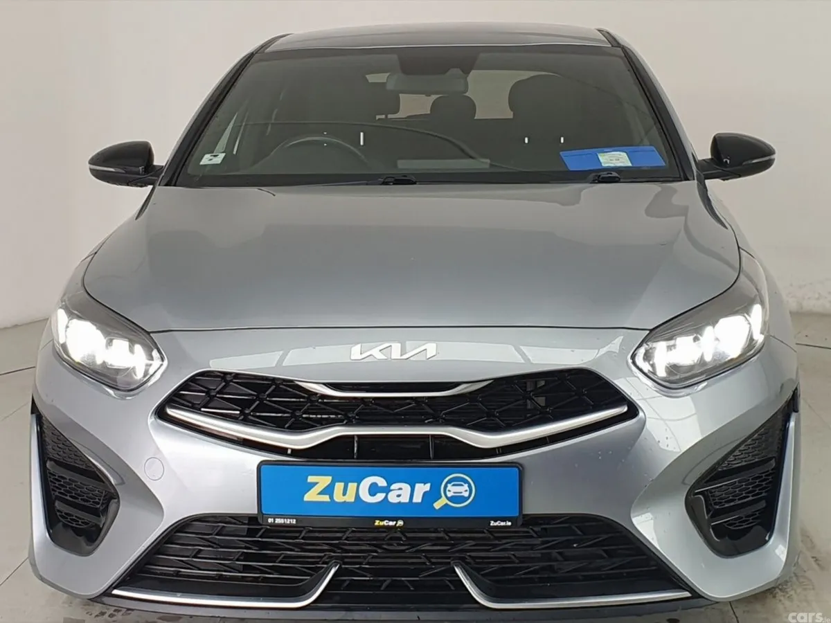 Kia Ceed Hatchback, Petrol, 2022, Grey