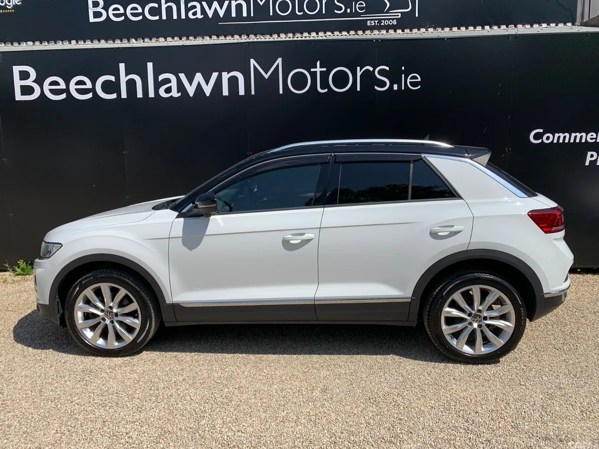 Volkswagen T-Roc SUV, Diesel, 2021, White
