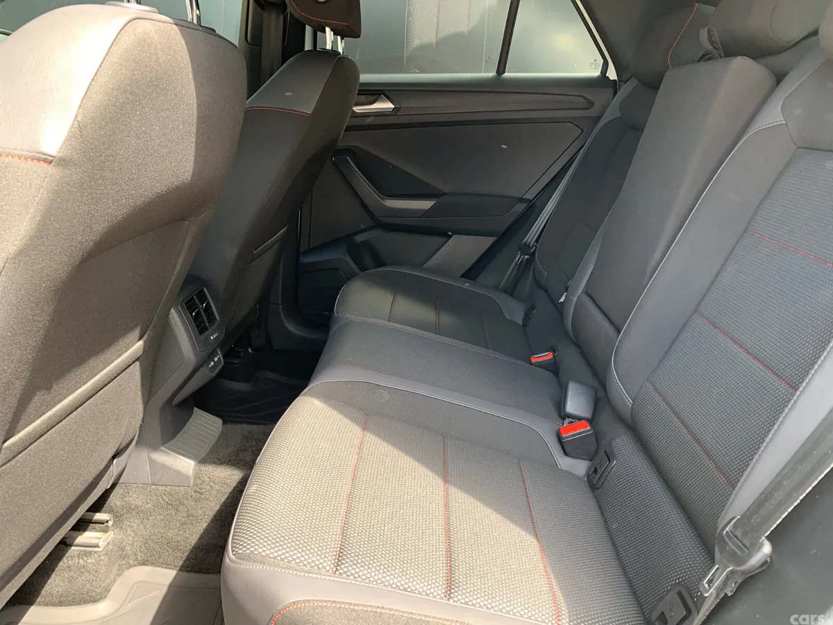 Volkswagen T-Roc SUV, Diesel, 2021, White
