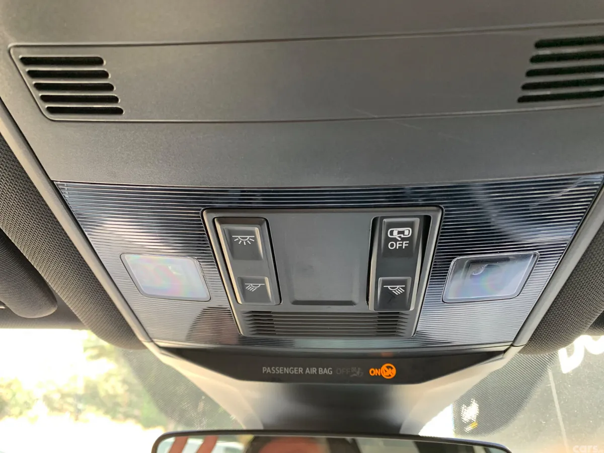 Volkswagen T-Roc SUV, Diesel, 2021, White