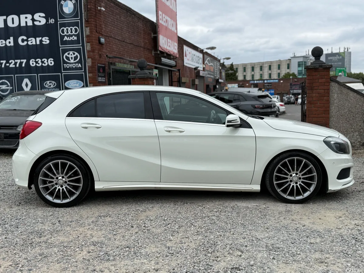 Mercedes-Benz A-Class Hatchback, Petrol, 2013, White
