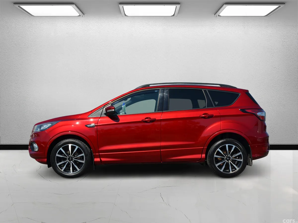 Ford Kuga SUV, Diesel, 2019, Red