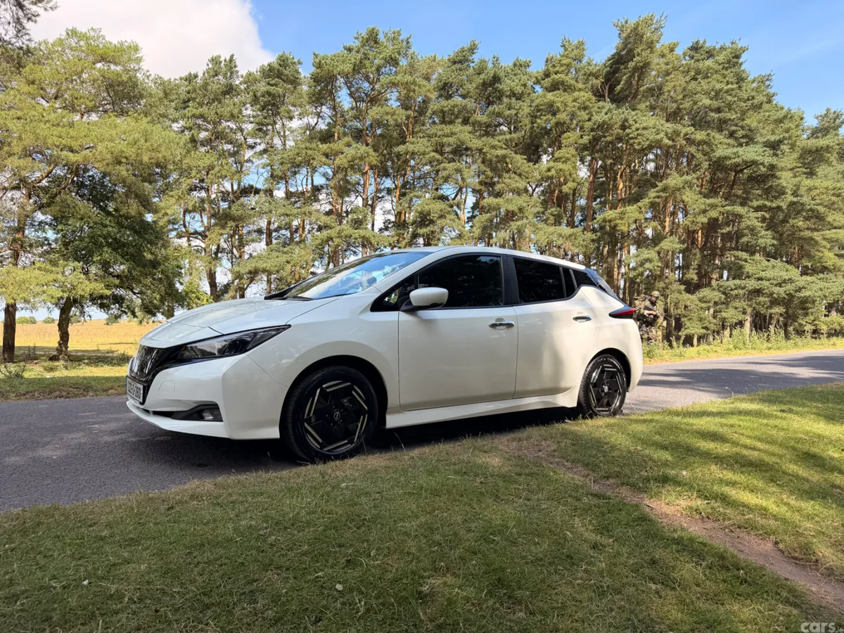 Nissan Leaf Hatchback, Electric, 2022, White