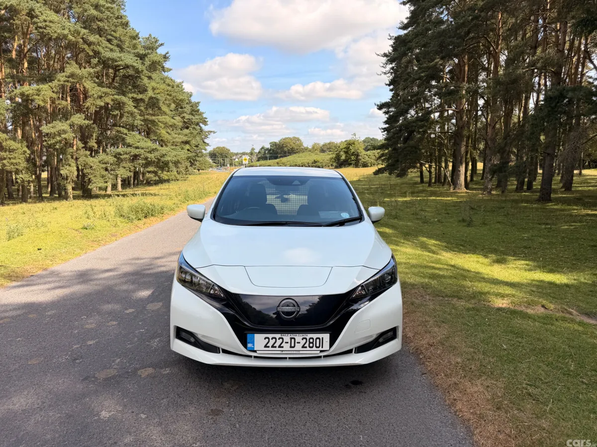Nissan Leaf Hatchback, Electric, 2022, White