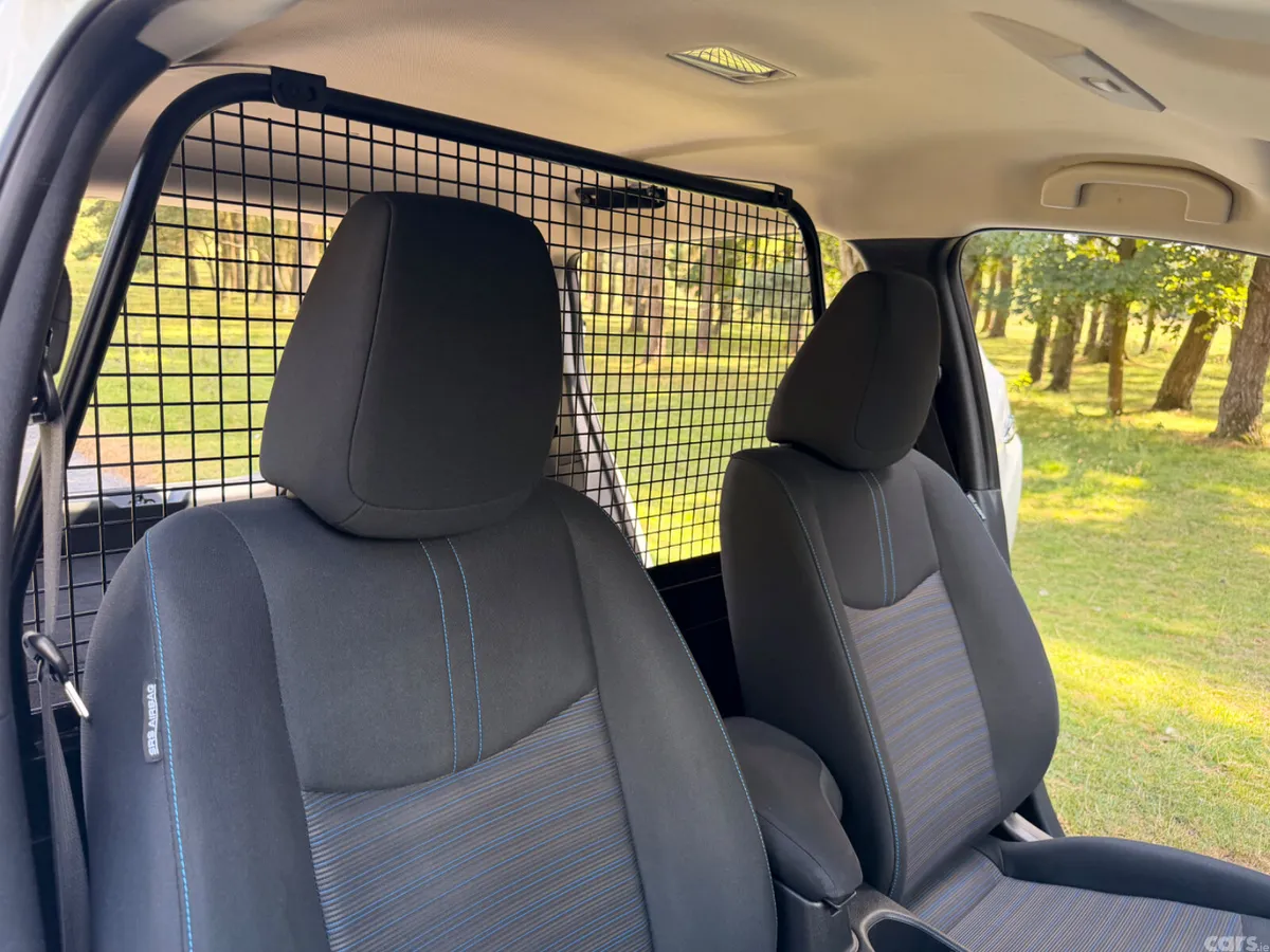 Nissan Leaf Hatchback, Electric, 2022, White