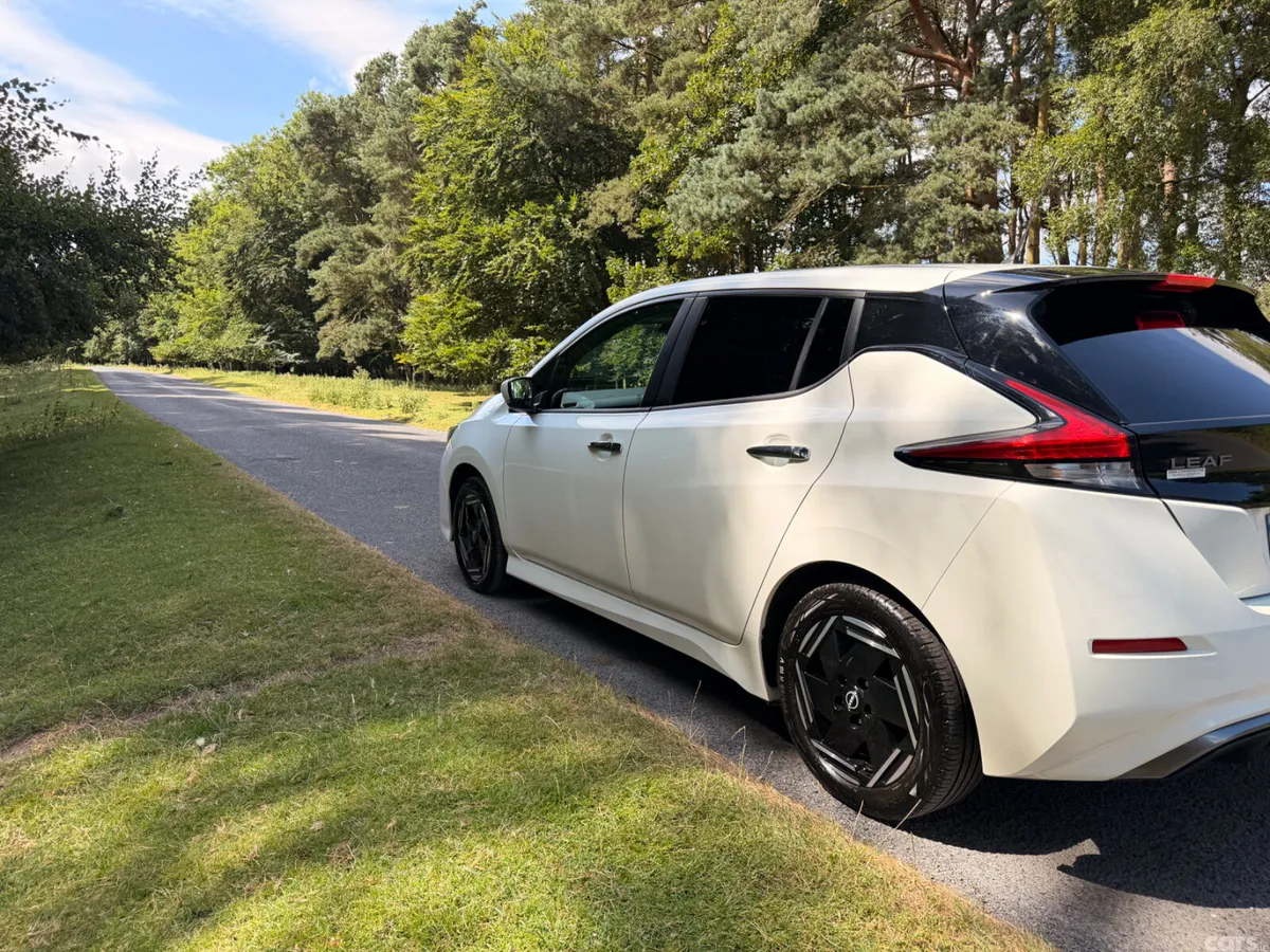 Nissan Leaf Hatchback, Electric, 2022, White