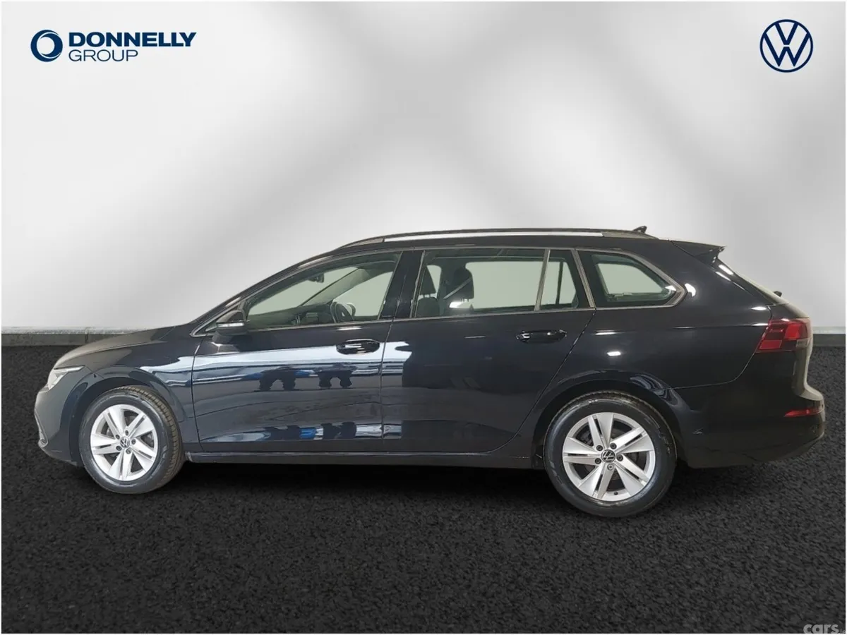 Volkswagen Golf Estate, Petrol, 2023, Black