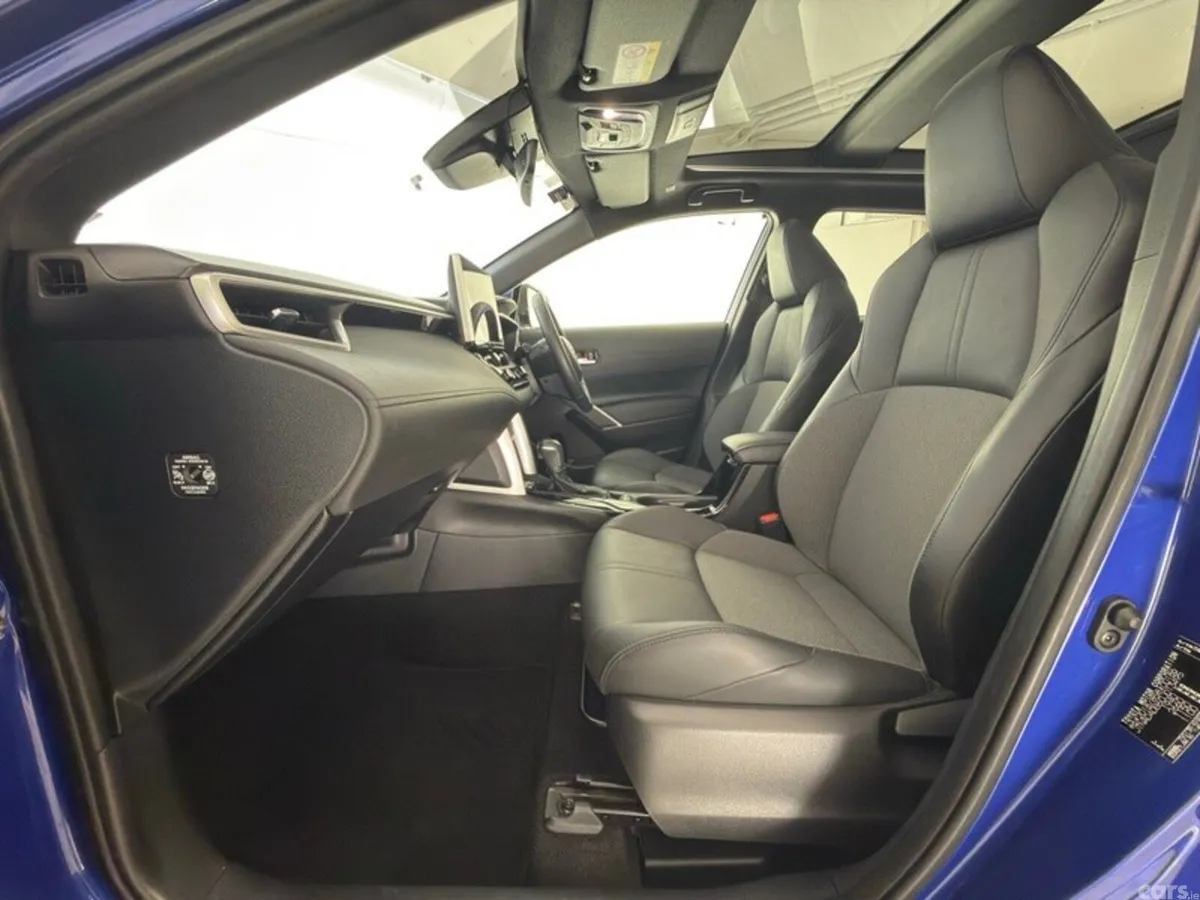 Toyota Corolla Cross SUV, Petrol Hybrid, 2024, Blue