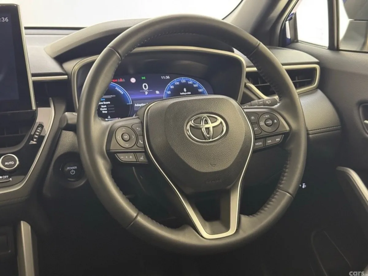 Toyota Corolla Cross SUV, Petrol Hybrid, 2024, Blue