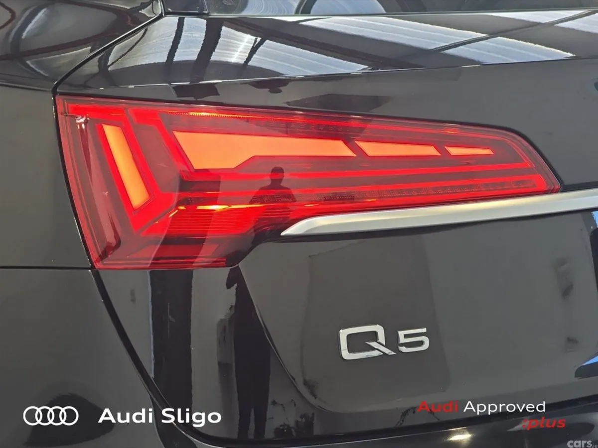 Audi Q5 SUV, Diesel, 2023, Black