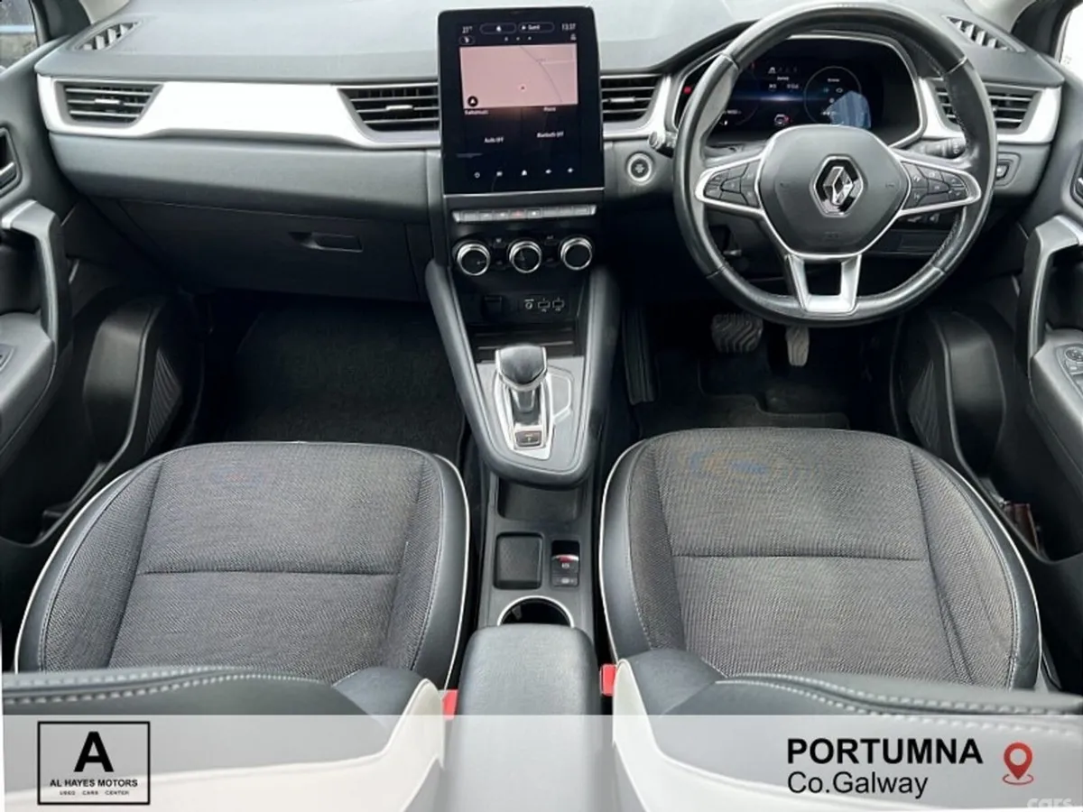 Renault Captur Hatchback, Petrol Plug-in Hybrid, 2021, Grey