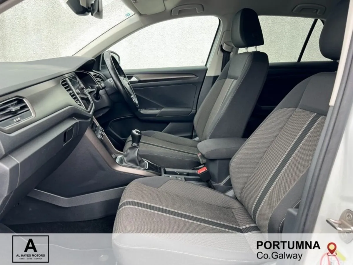 Volkswagen T-Roc SUV, Petrol, 2019, White