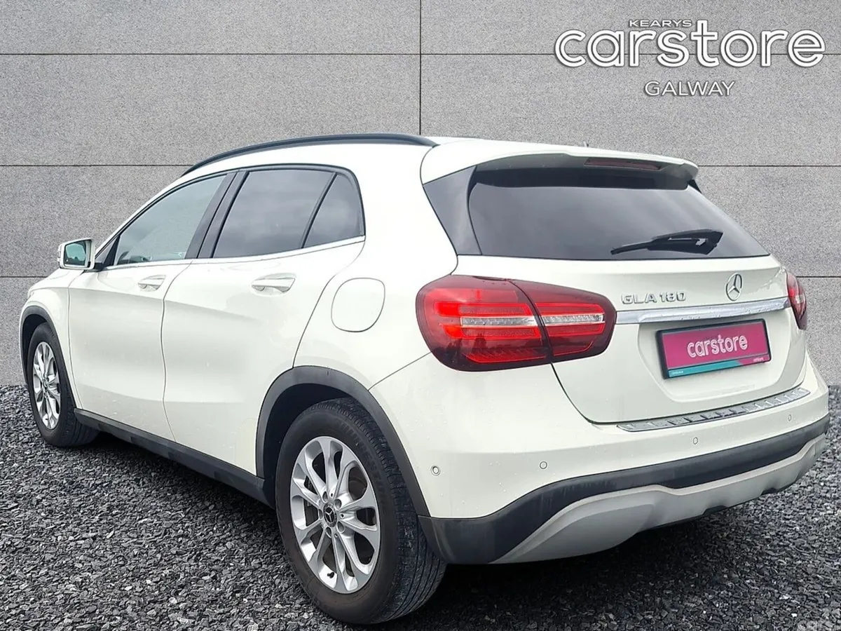 Mercedes-Benz GLA SUV, Petrol, 2017, White