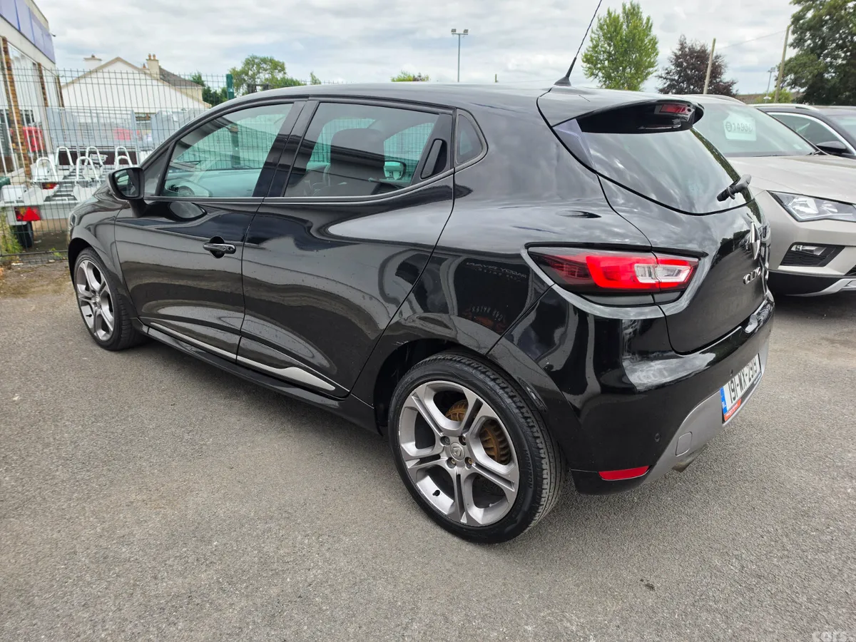 Renault Clio Hatchback, Petrol, 2019, Black