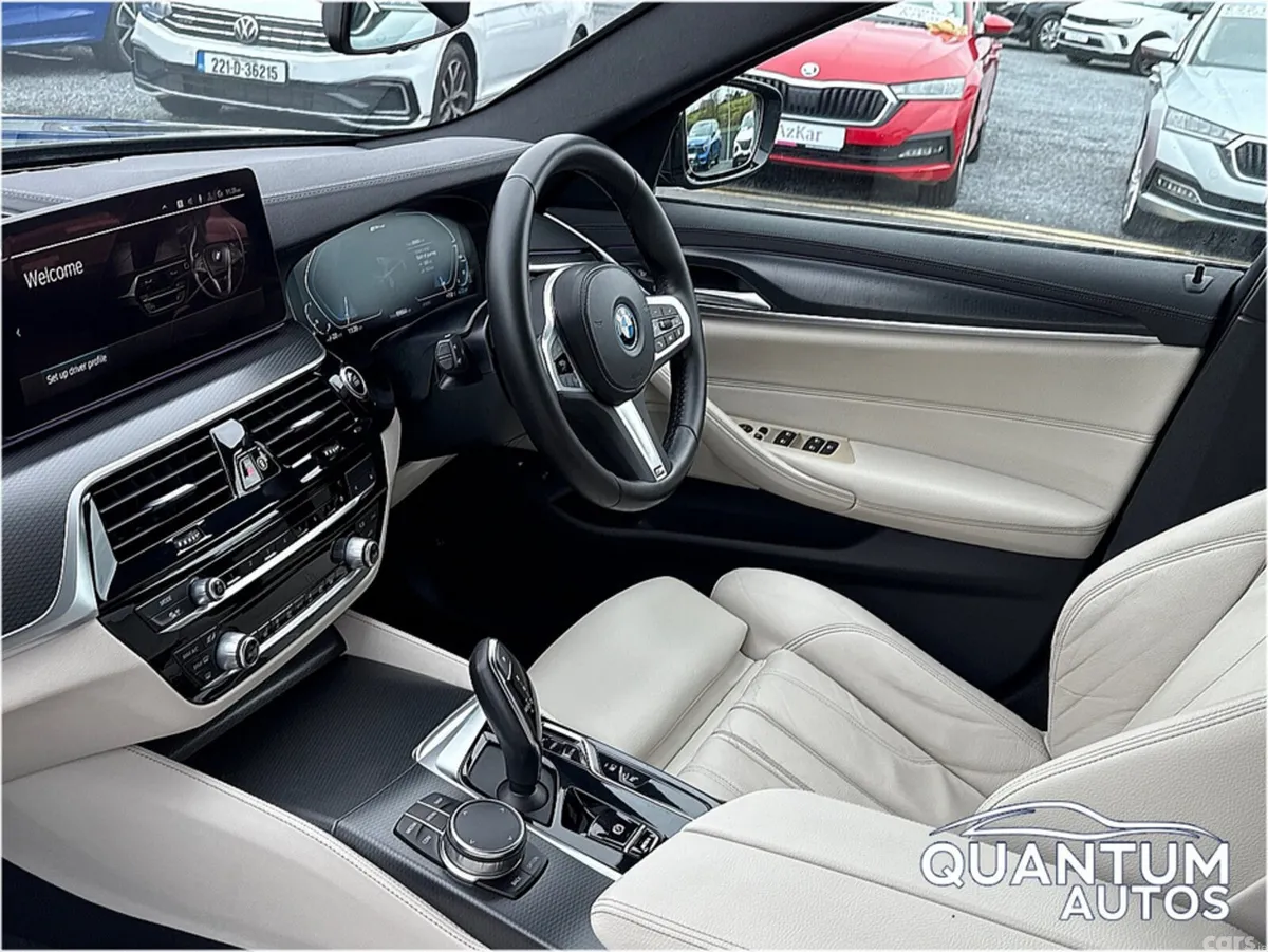 BMW 5-Series Saloon, Petrol Plug-in Hybrid, 2022, Grey