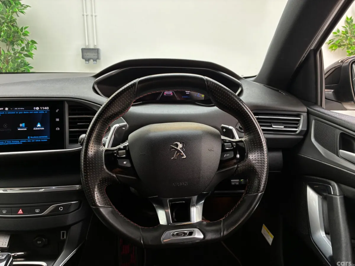 Peugeot 308 Hatchback, Diesel, 2021, White