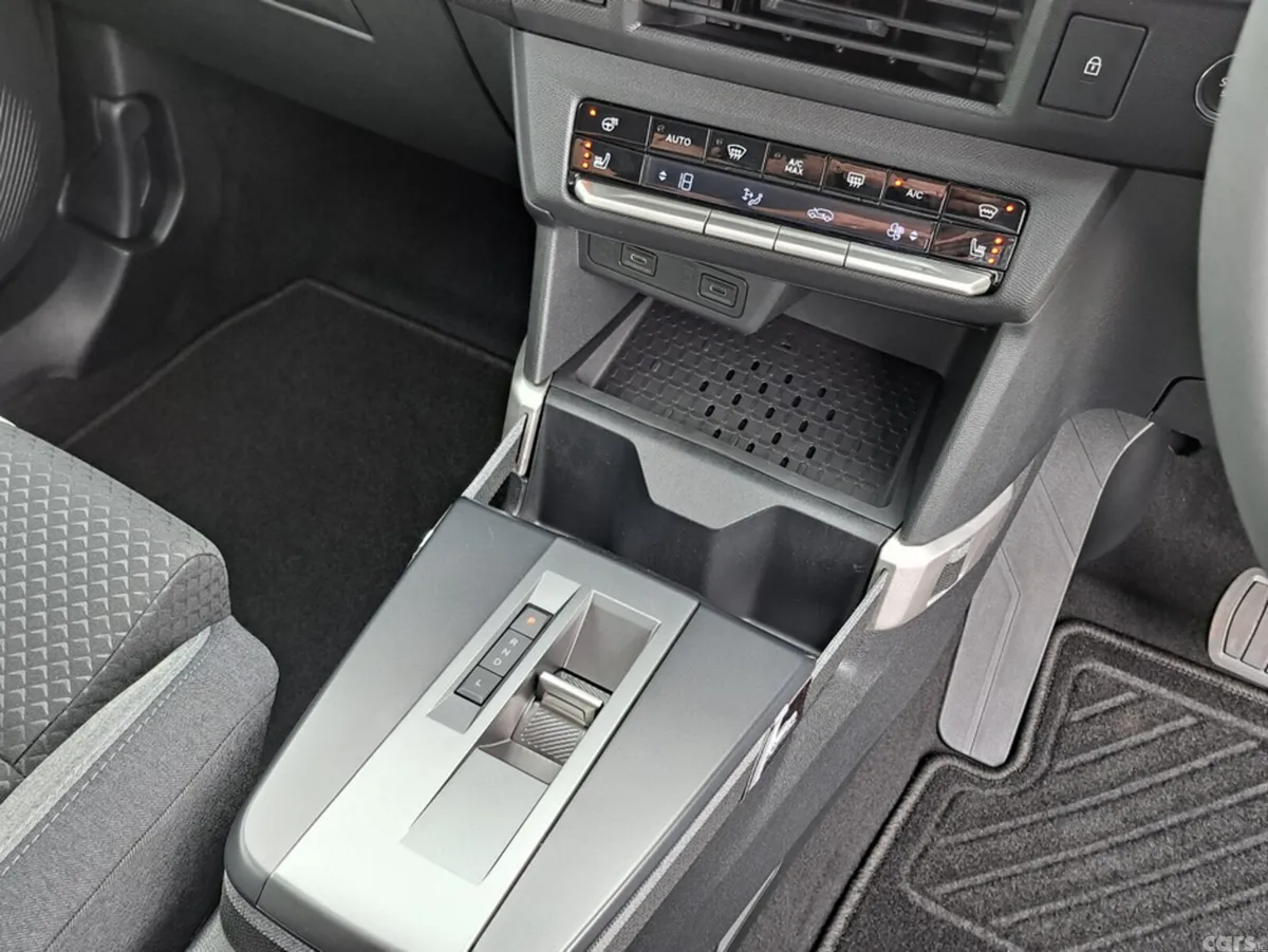 Opel Frontera SUV, Petrol Hybrid, 2026, White