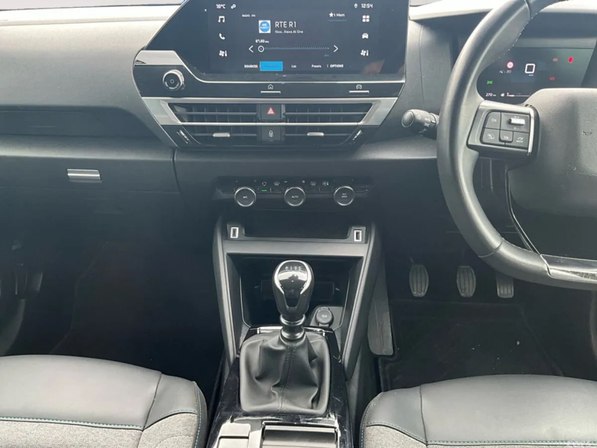 Citroen C4 Hatchback, Diesel, 2022, Black