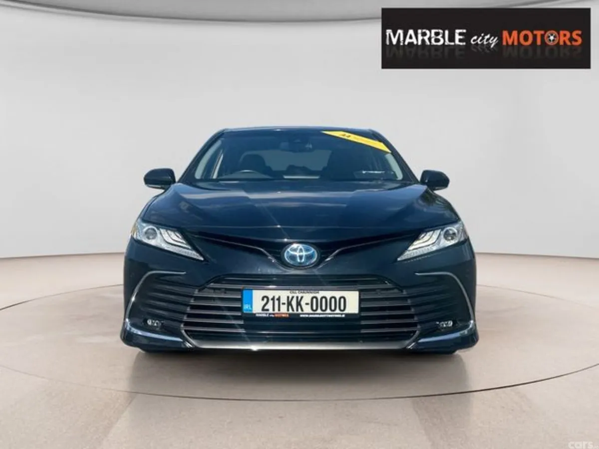 Toyota Camry Saloon, Petrol Hybrid, 2021, Black