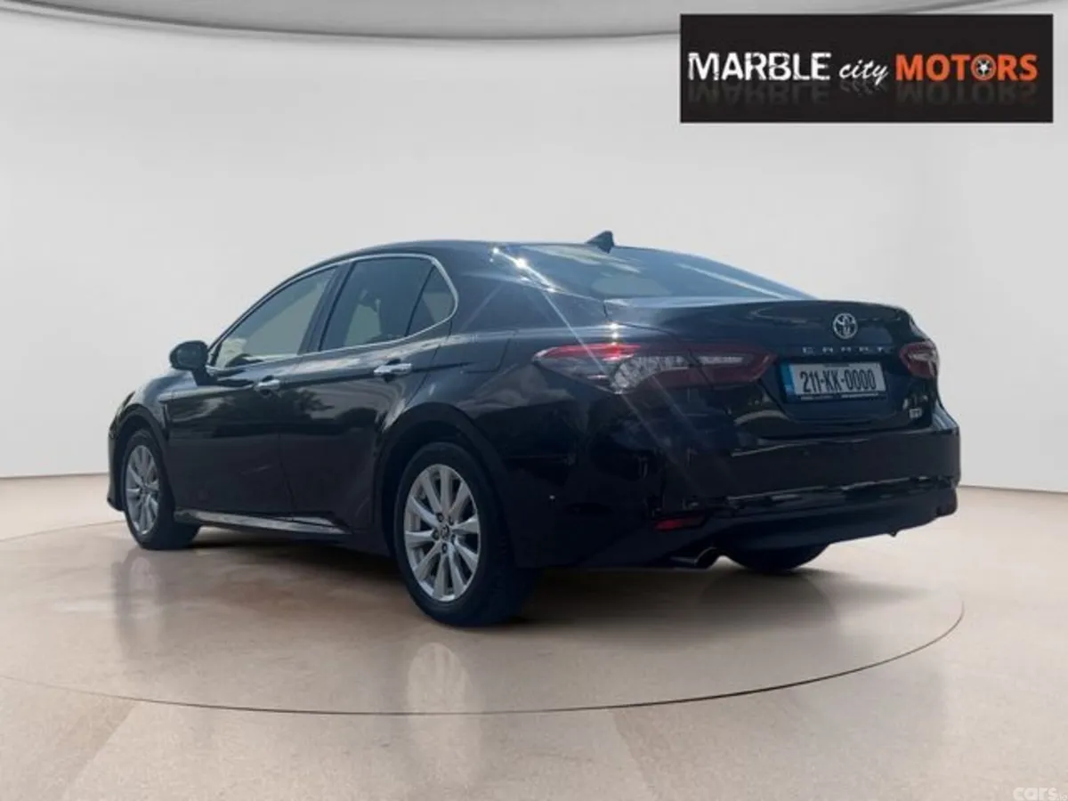 Toyota Camry Saloon, Petrol Hybrid, 2021, Black